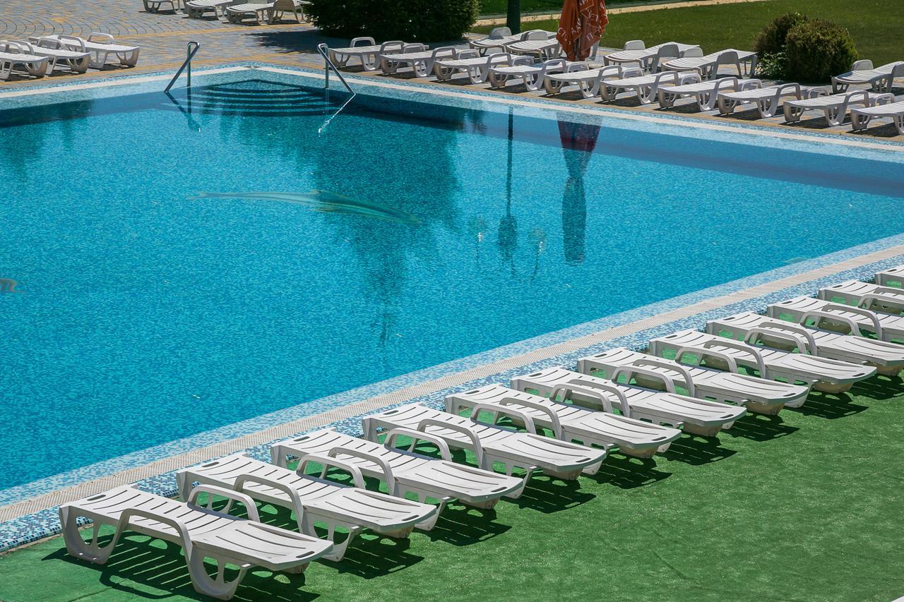 Arizona Hotel Užhorod Exteriér fotografie